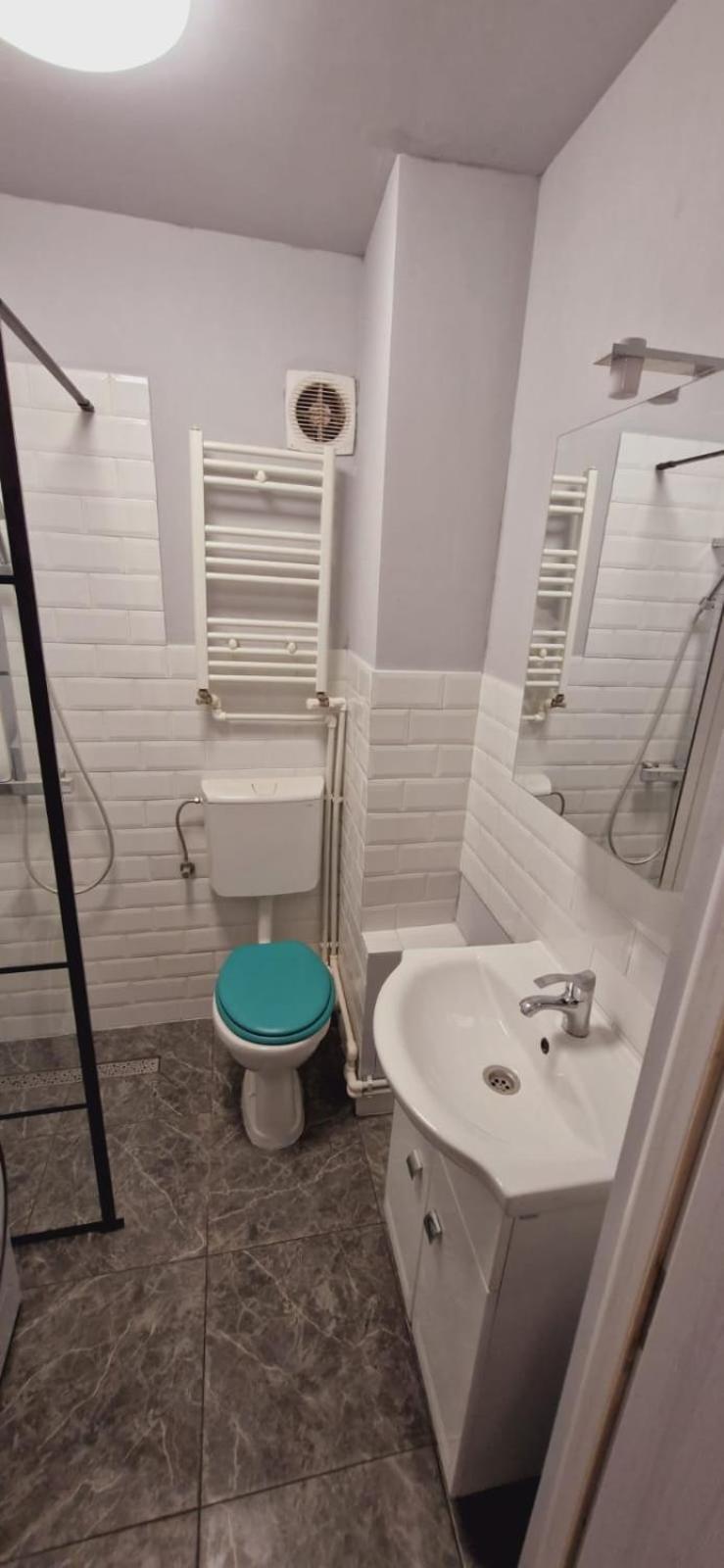 Imob Bibi House Universitate 부쿠레슈티 외부 사진